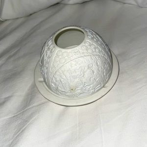 Bernardaud Limoge. Made in 🇫🇷 France. PLEASE DO NOT ASK ME TO LOWER PRICE.